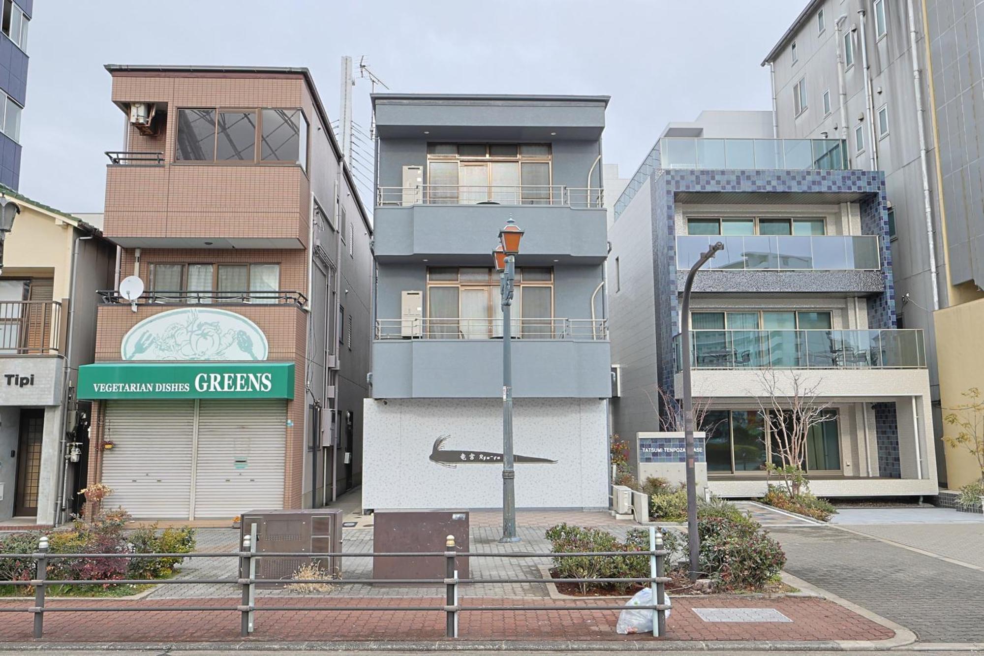 Ryugu -竜宮- Osaka Exterior foto