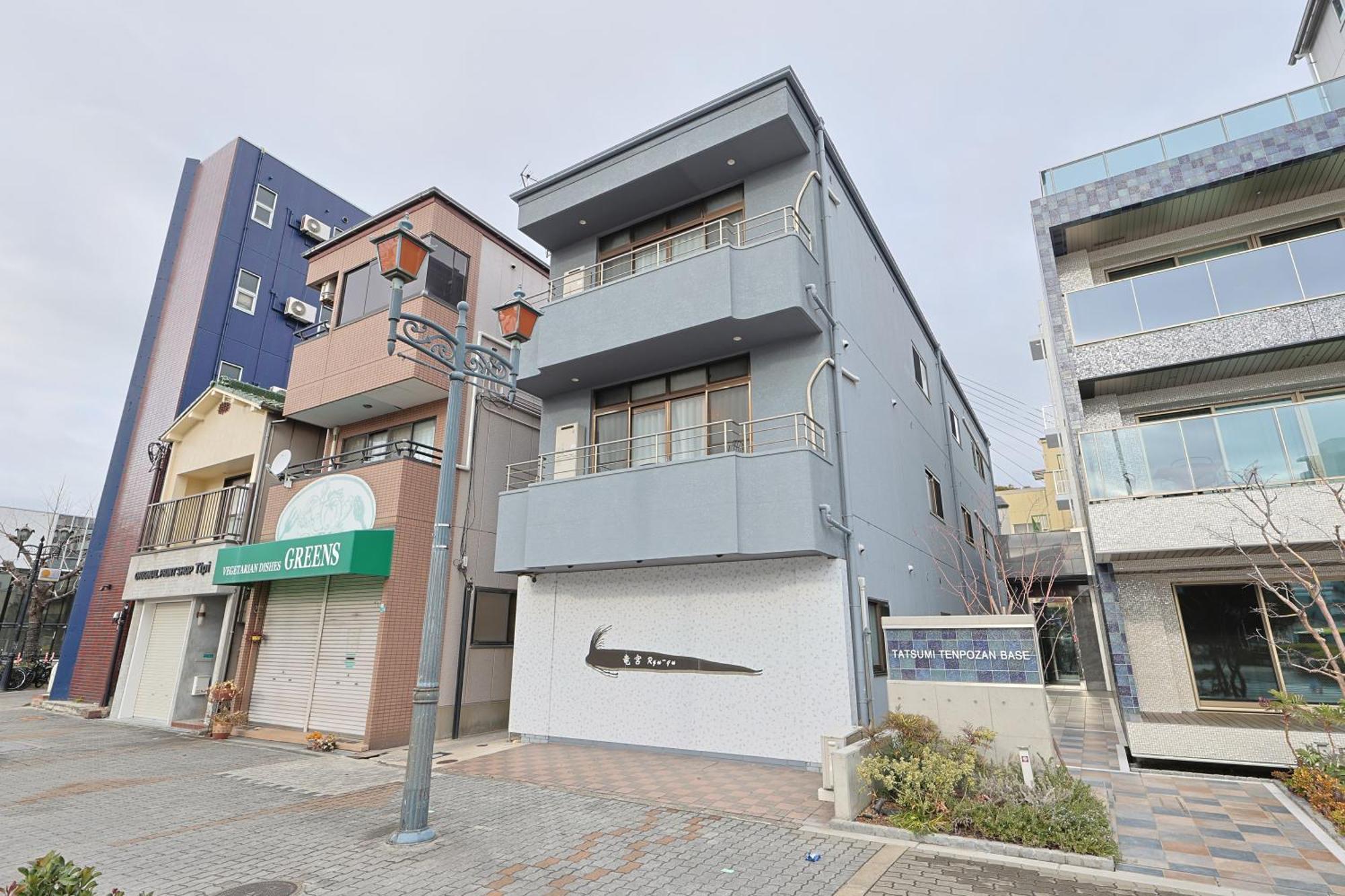 Ryugu -竜宮- Osaka Exterior foto