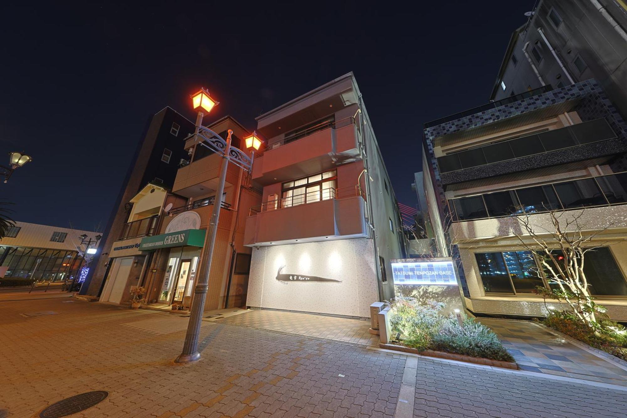 Ryugu -竜宮- Osaka Exterior foto